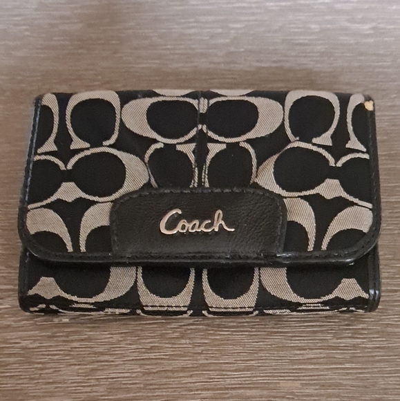 COACH ASHLEY COMPACT WALLET - Picture 1 of 5